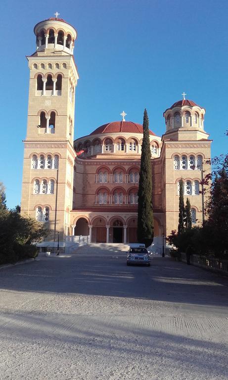 Barbara II Hotel Agia Marina  Buitenkant foto